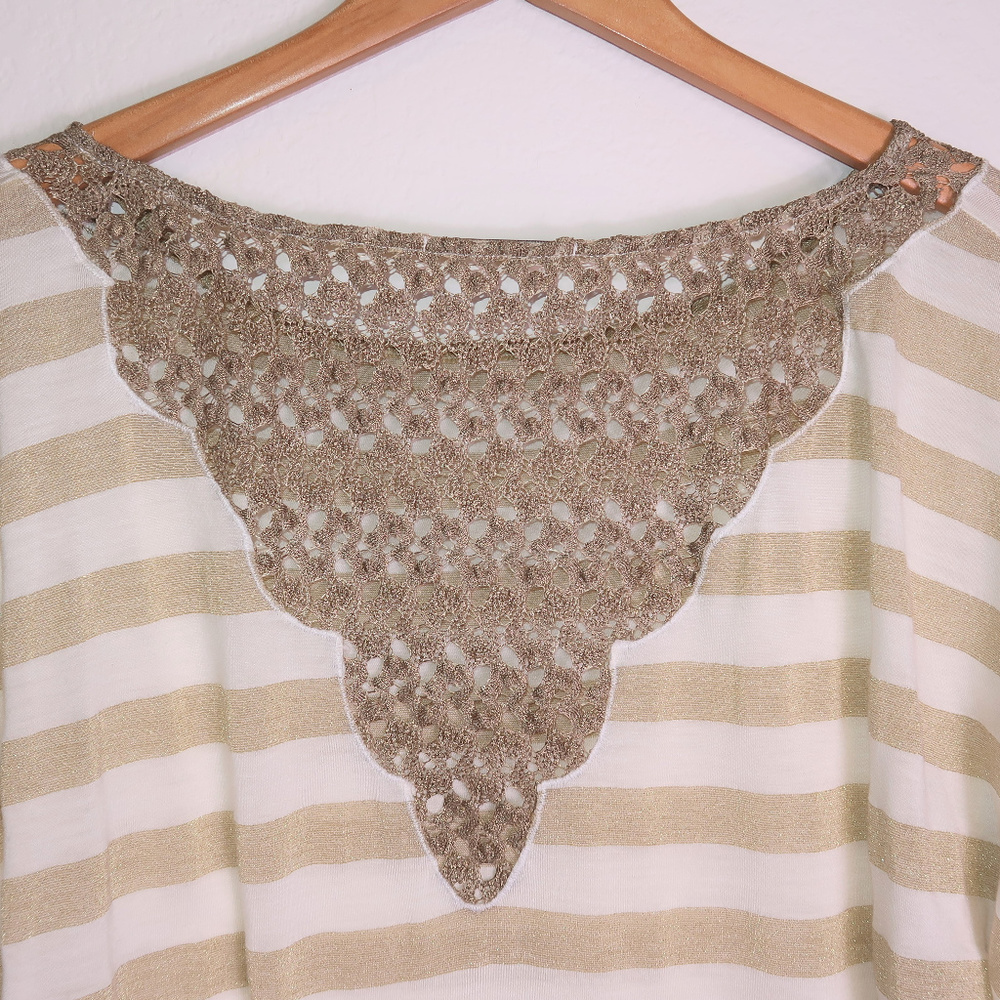 Language Top, white and gold stripes, size Medium - Picture 2 of 8
